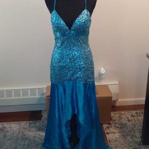 Sherri Hill